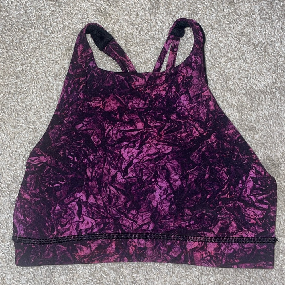 Lululemon sports bra